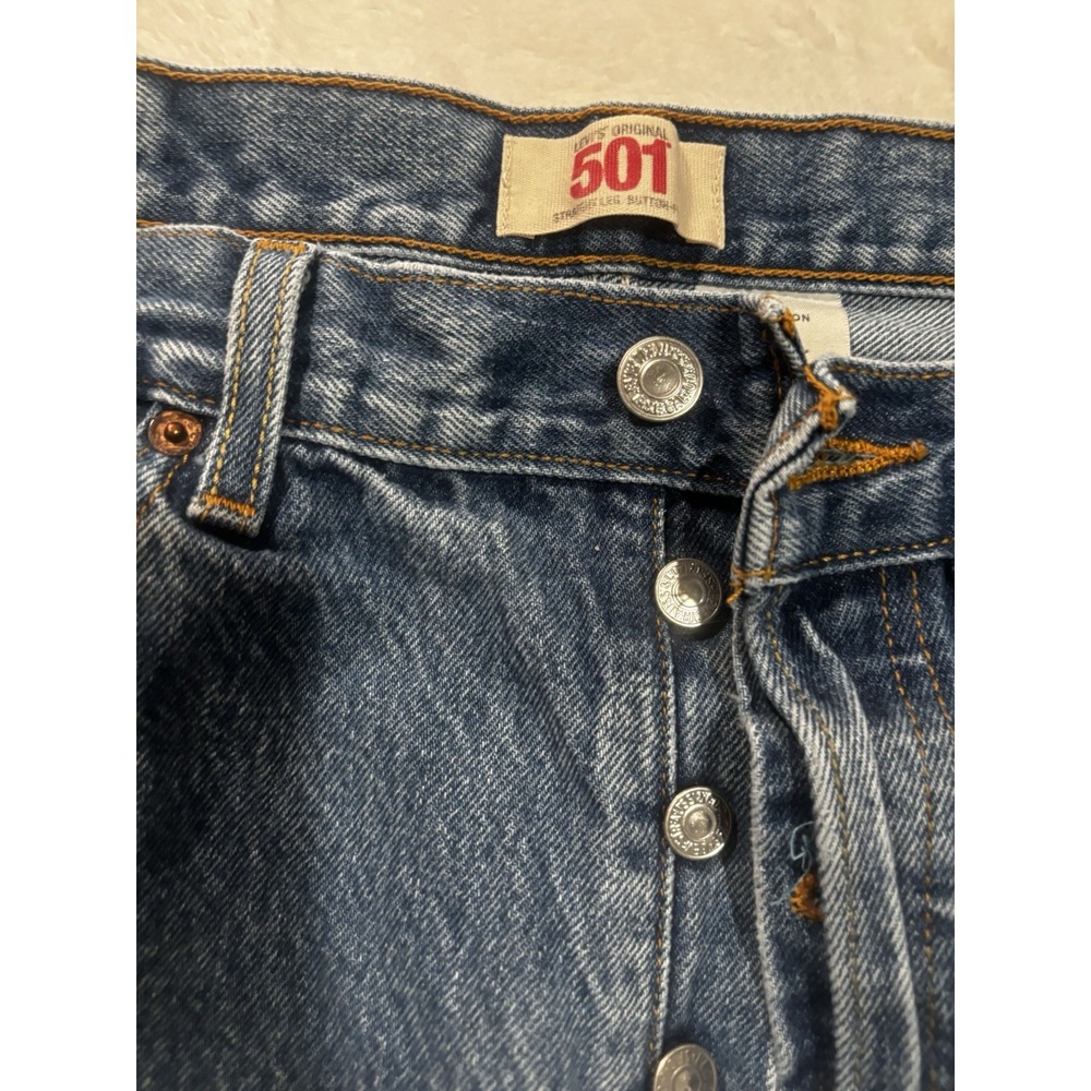 Vintage Levi's 501 Mens Jeans‎ 90s Button Fly Denim 36x30 (actual 36x27.5)